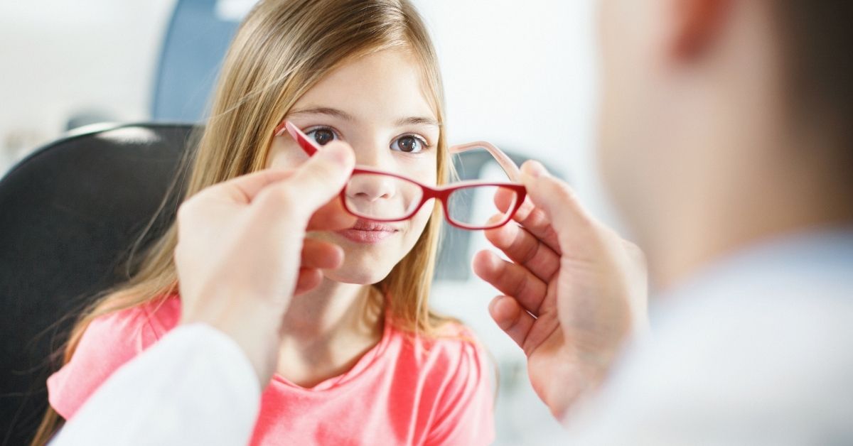 Cristales MyoCare para el control de la miopía infantil