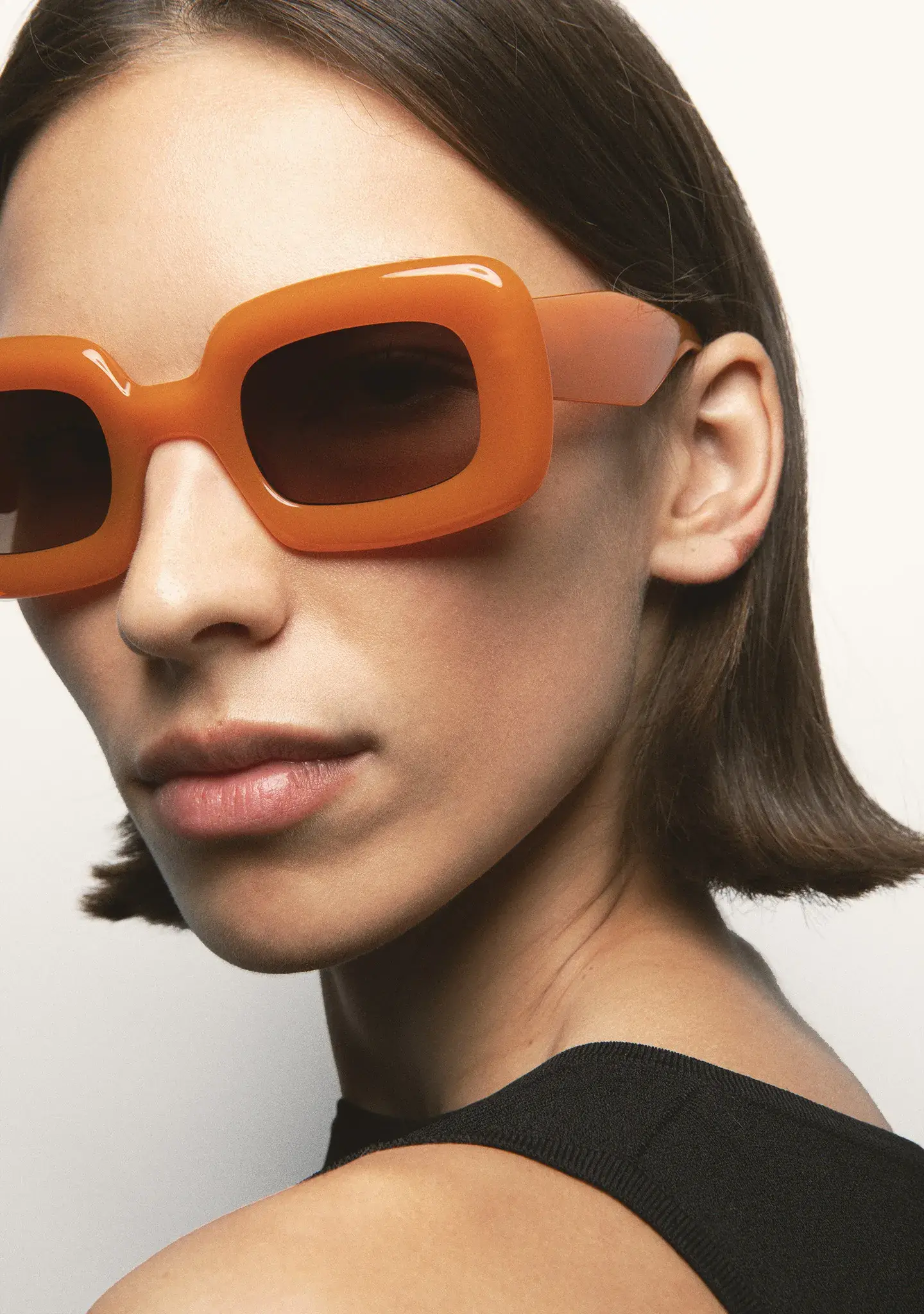 Gafas de sol KALEOS Balin para mujer en acetato naranja con lente marrón degradada